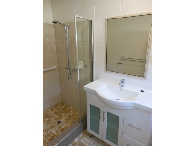 17/108 Mayers Street, Manunda QLD 4870