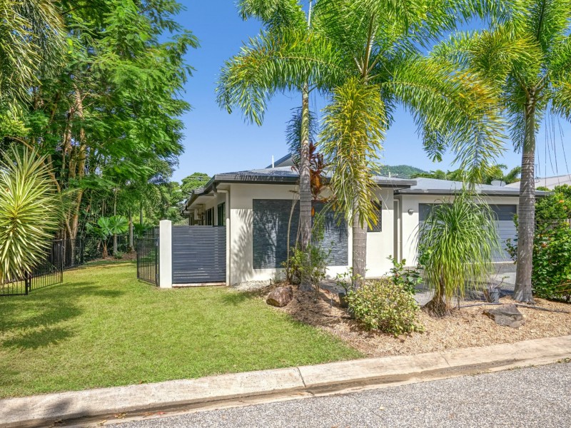 2B Keirle Avenue, Whitfield QLD 4870