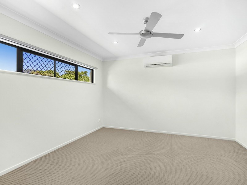 2B Keirle Avenue, Whitfield QLD 4870