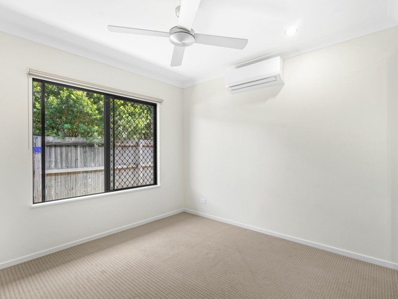 2B Keirle Avenue, Whitfield QLD 4870