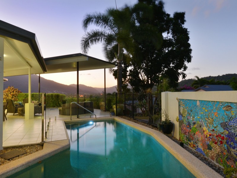 21 Findlay Street, Brinsmead QLD 4870