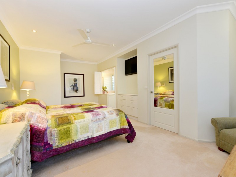 21 Findlay Street, Brinsmead QLD 4870