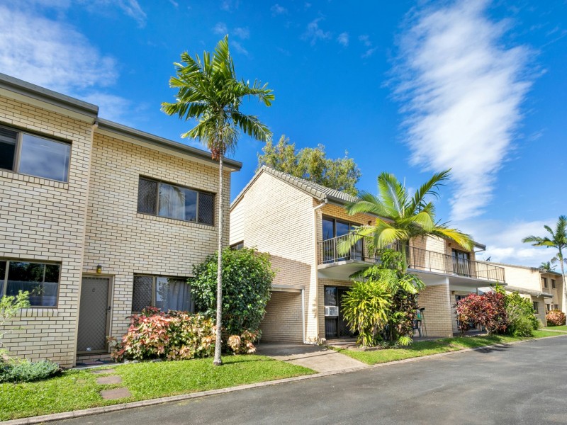 8/21 Poinciana Street, Holloways Beach QLD 4878