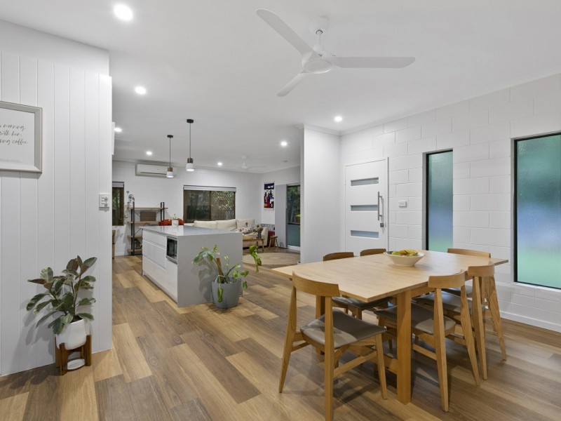 36 Trundle Terrace, Whitfield QLD 4870