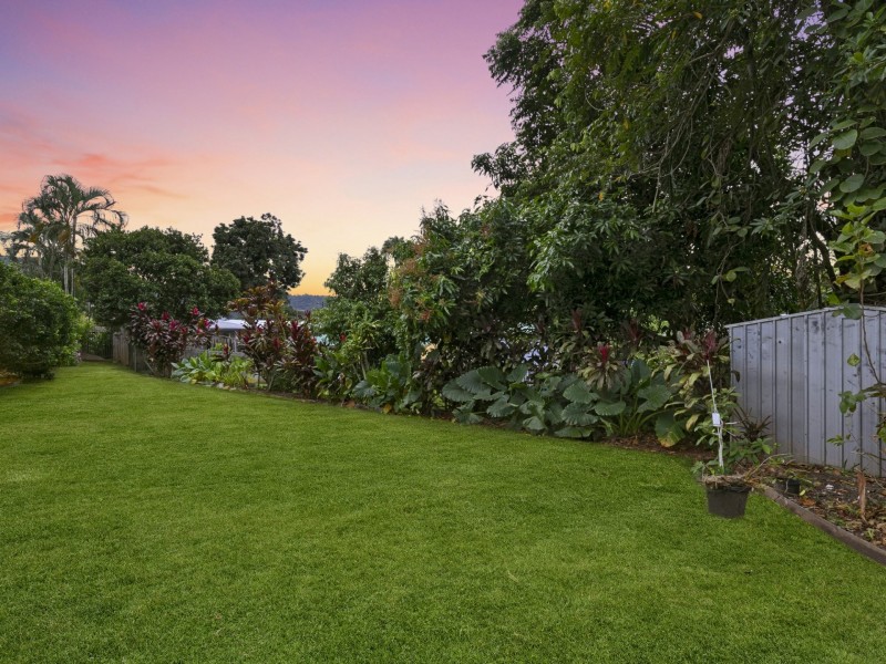 36 Trundle Terrace, Whitfield QLD 4870