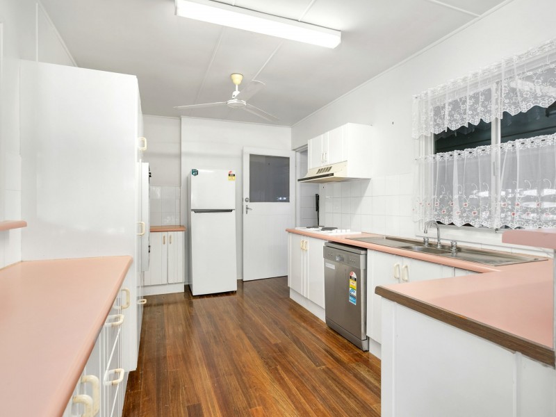 56 Richardson Street, Edge Hill QLD 4870