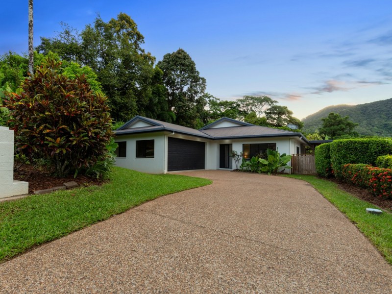 42 Red Ochre Close, Redlynch QLD 4870