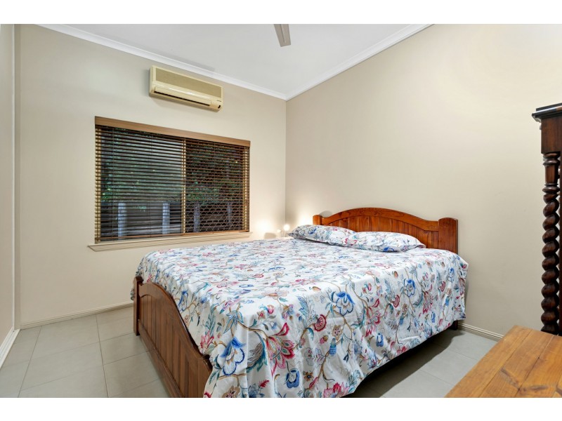 36 Gloucester Street, Whitfield QLD 4870