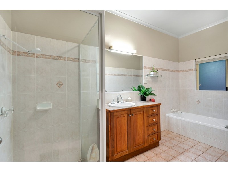 36 Gloucester Street, Whitfield QLD 4870