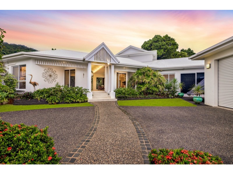 60 Nolan Street, Whitfield QLD 4870