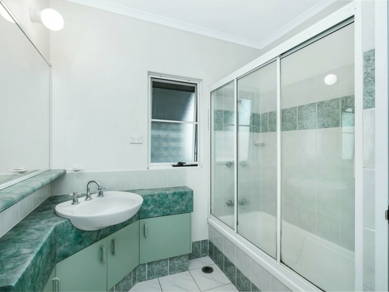 16/10 Brown Street, Woree QLD 4868