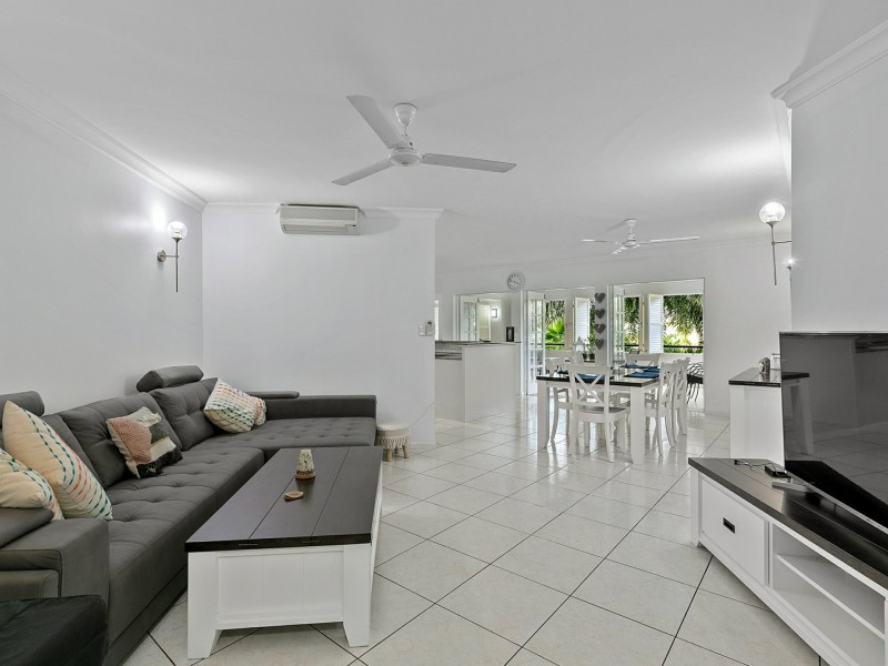 513/2 Greenslopes Street, Cairns North QLD 4870