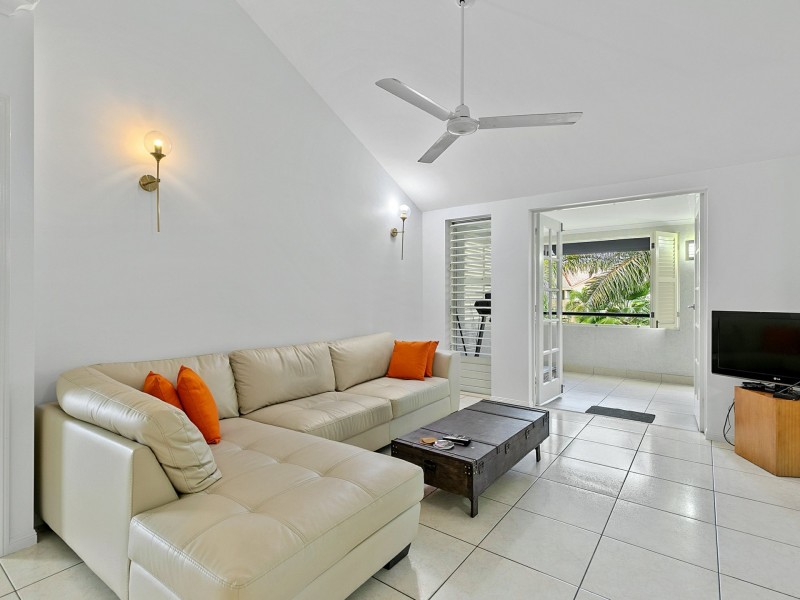 513/2 Greenslopes Street, Cairns North QLD 4870