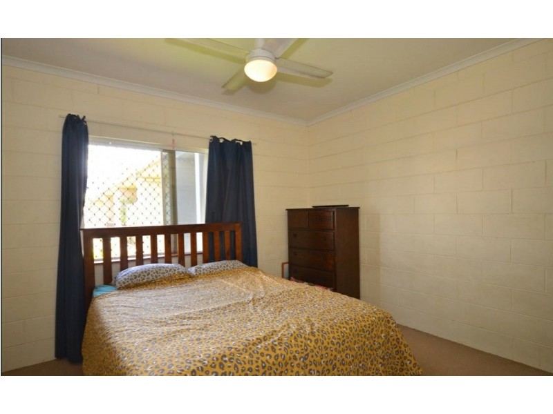 27/52 Pease Street, Manoora QLD 4870