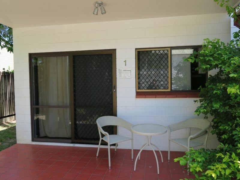 1/3 Crathern Close, Edge Hill QLD 4870