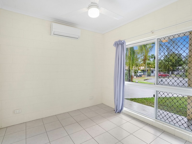 6 Emma Close, Mount Sheridan QLD 4868