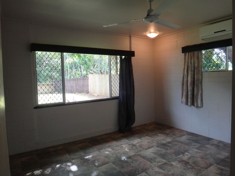 2/98 Reservoir Road, Manoora QLD 4870