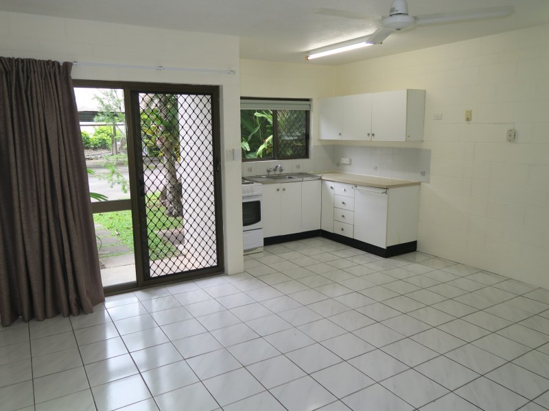 3/3 McPherson Close, Edge Hill QLD 4870