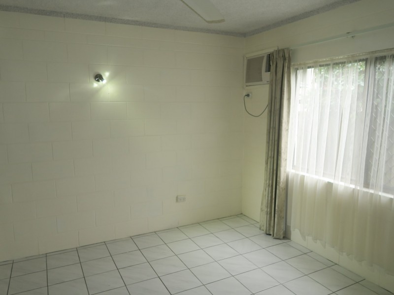 3/3 McPherson Close, Edge Hill QLD 4870