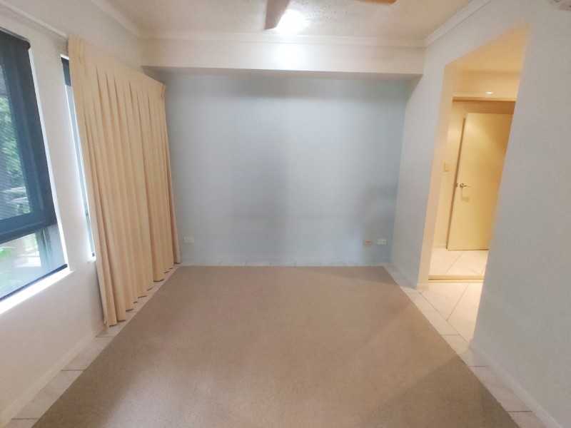 1212/2 Greenslopes Street, Cairns North QLD 4870