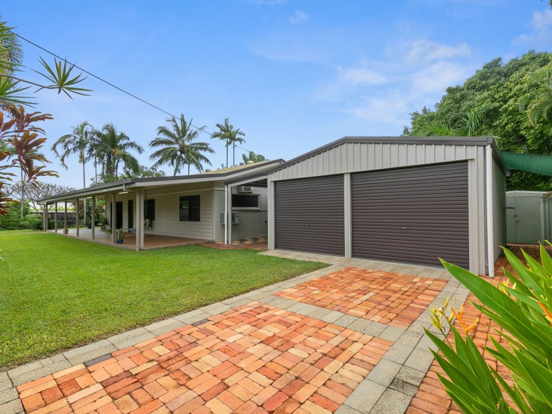 17 Conch Close, Trinity Beach QLD 4879