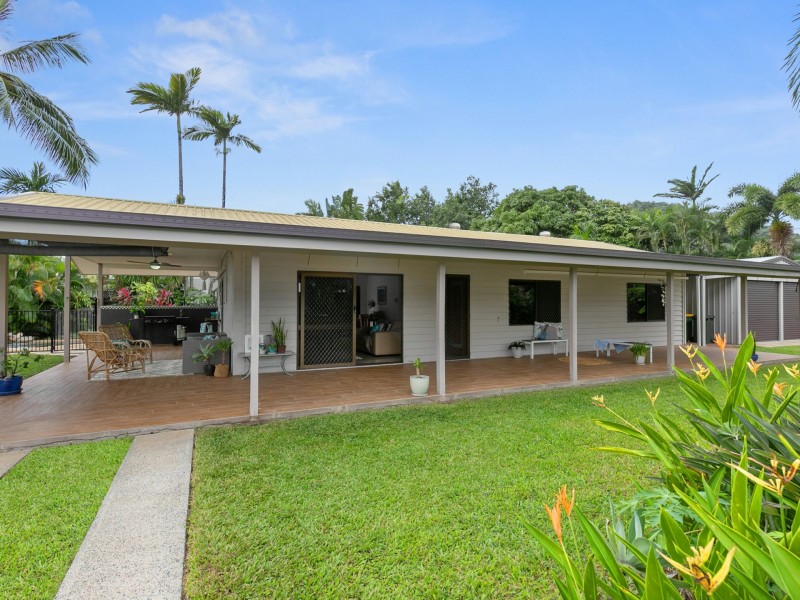 17 Conch Close, Trinity Beach QLD 4879