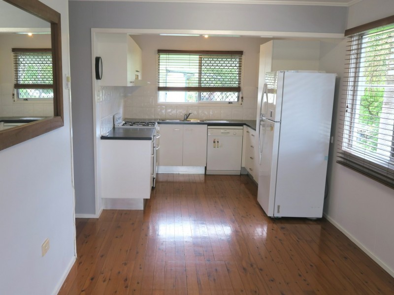 3 Brant Close, Manoora QLD 4870