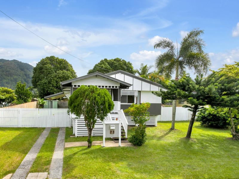 3 Brant Close, Manoora QLD 4870