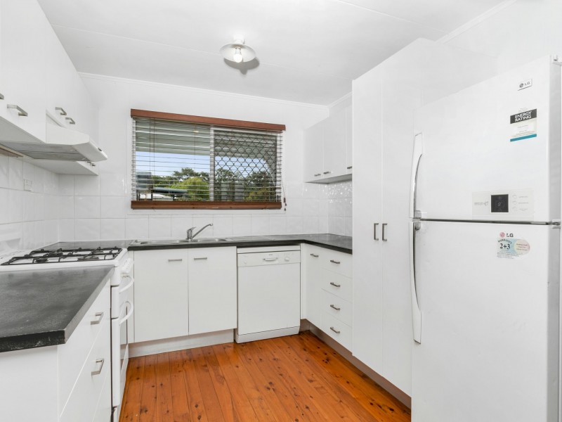 3 Brant Close, Manoora QLD 4870