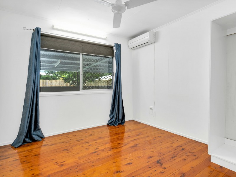 3 Brant Close, Manoora QLD 4870