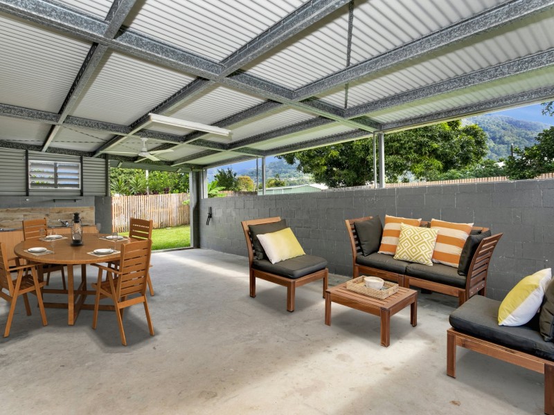 3 Brant Close, Manoora QLD 4870