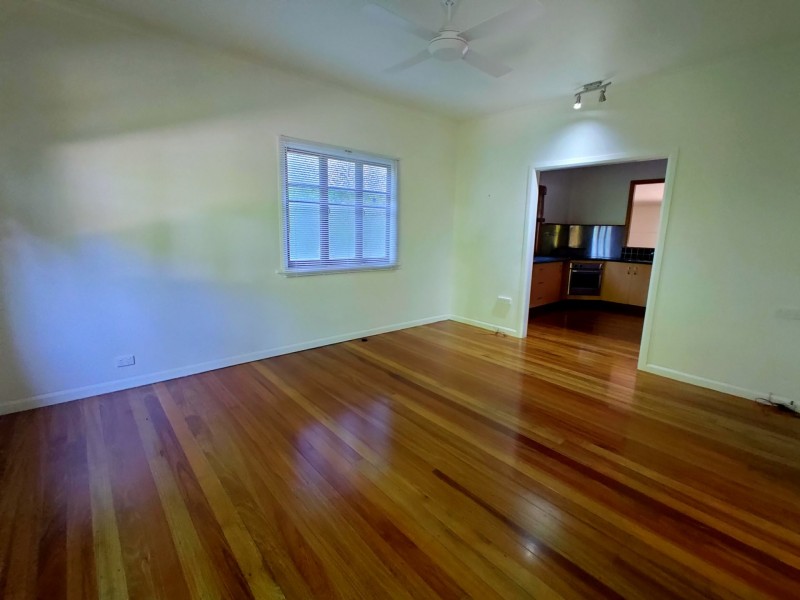 288 Kamerunga Road, Freshwater QLD 4870