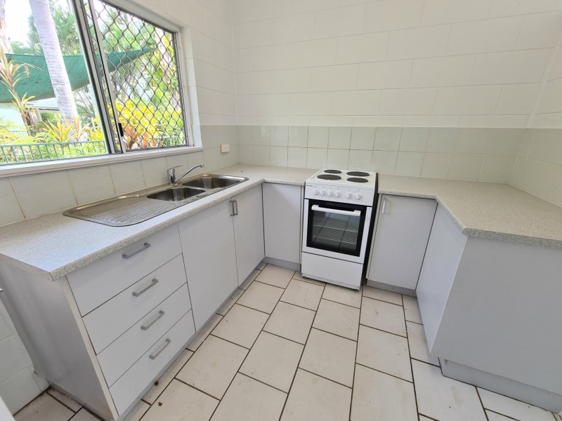 8/66 Little Street, Manunda QLD 4870