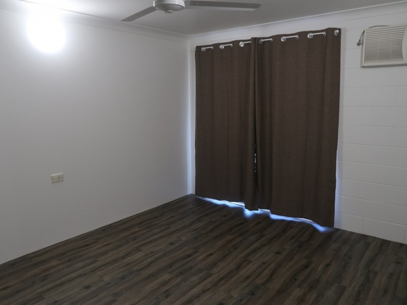 27/324 Sheridan Street, Cairns North QLD 4870