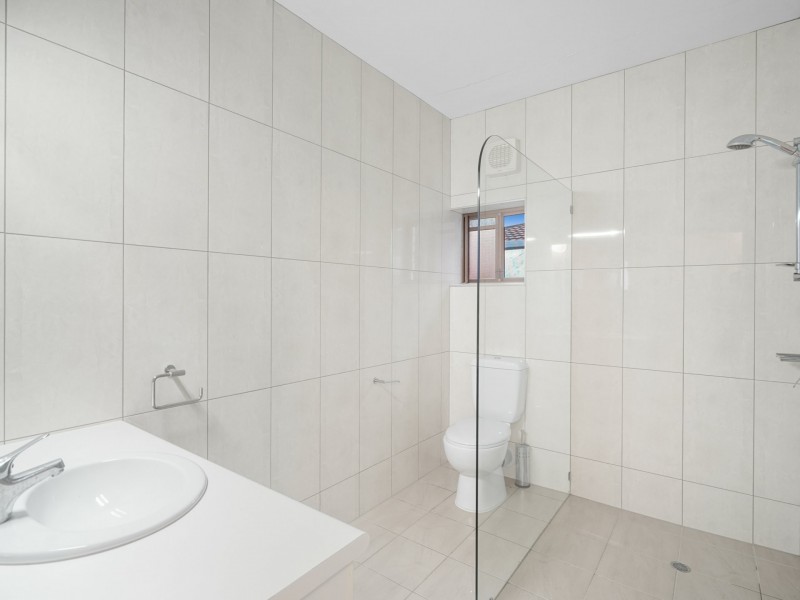 2 Bayview Street, Bayview Heights QLD 4868