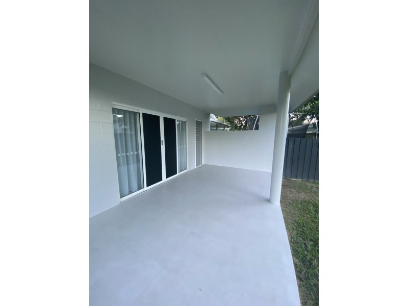 1/8 Kavieng Street, Trinity Beach QLD 4879