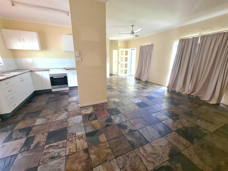 29 Barnard Drive, Mount Sheridan QLD 4868