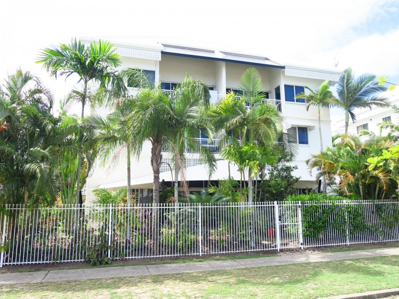 9/14 Upward Street, Cairns North QLD 4870
