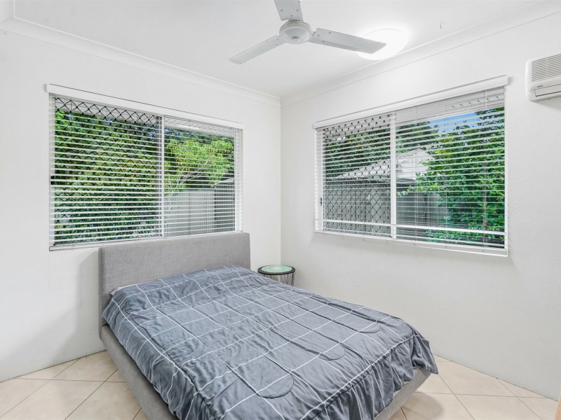 2/22 Nesbit Street, Whitfield QLD 4870