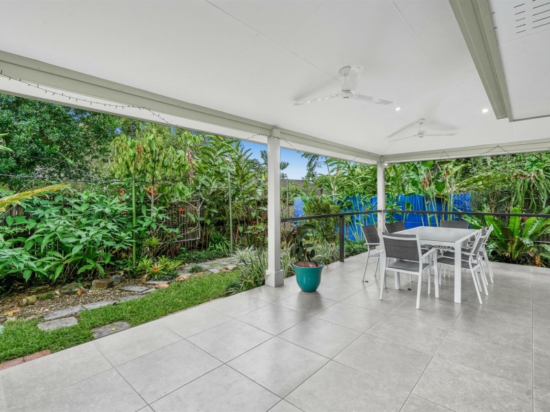 2/22 Nesbit Street, Whitfield QLD 4870