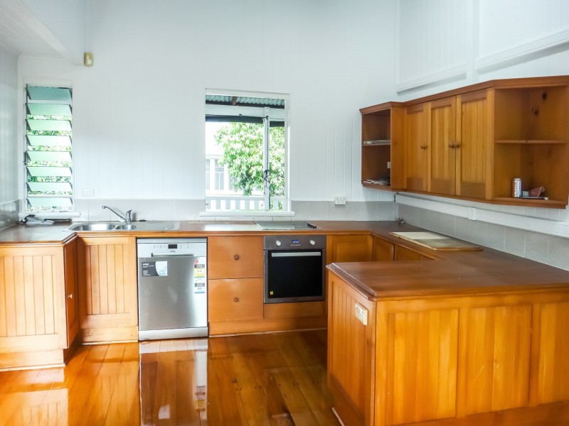 32A Hall Street, Edge Hill QLD 4870