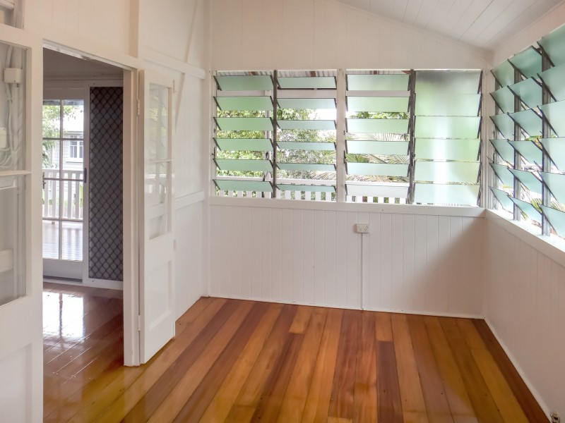 32A Hall Street, Edge Hill QLD 4870