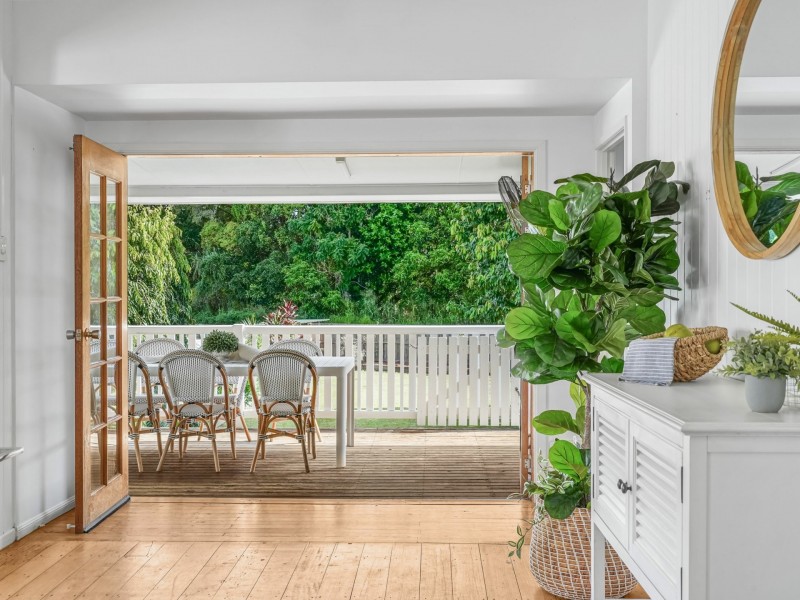 331 McLeod Street, Cairns North QLD 4870