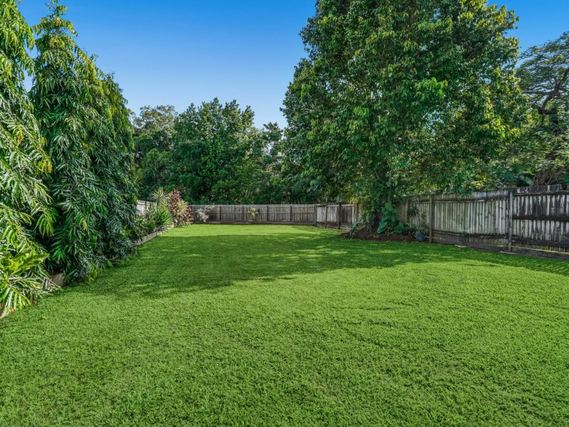 331 McLeod Street, Cairns North QLD 4870