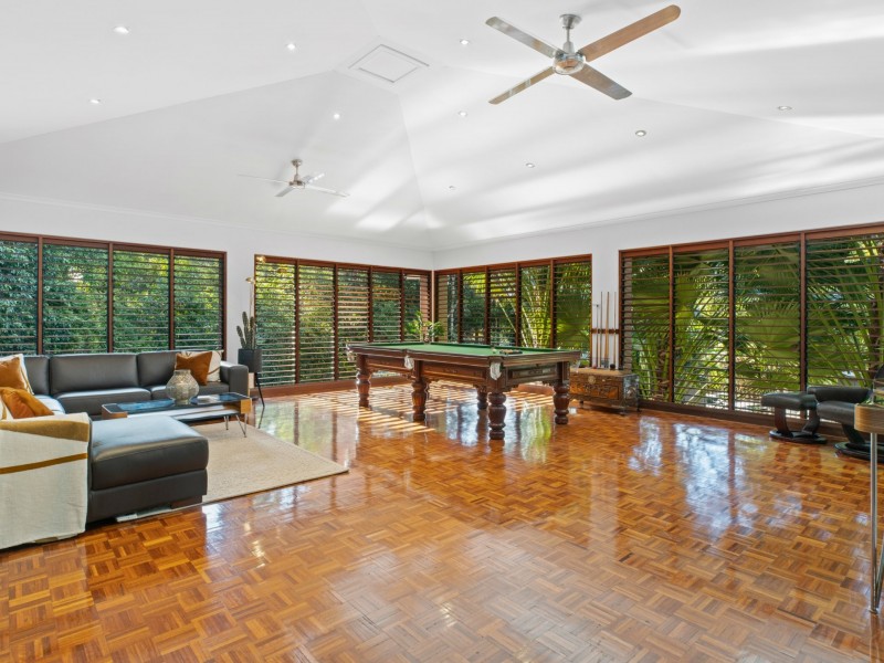 1-5 Cochrane Street, Stratford QLD 4870