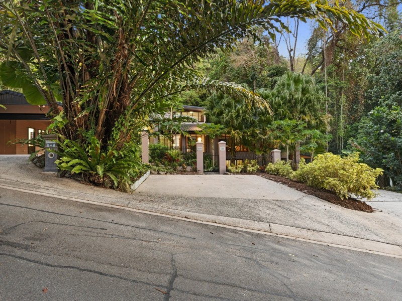 1-5 Cochrane Street, Stratford QLD 4870