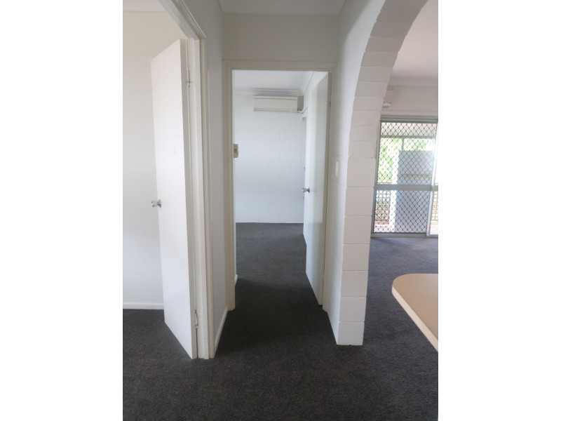 7/8 Maytown Close, Manunda QLD 4870