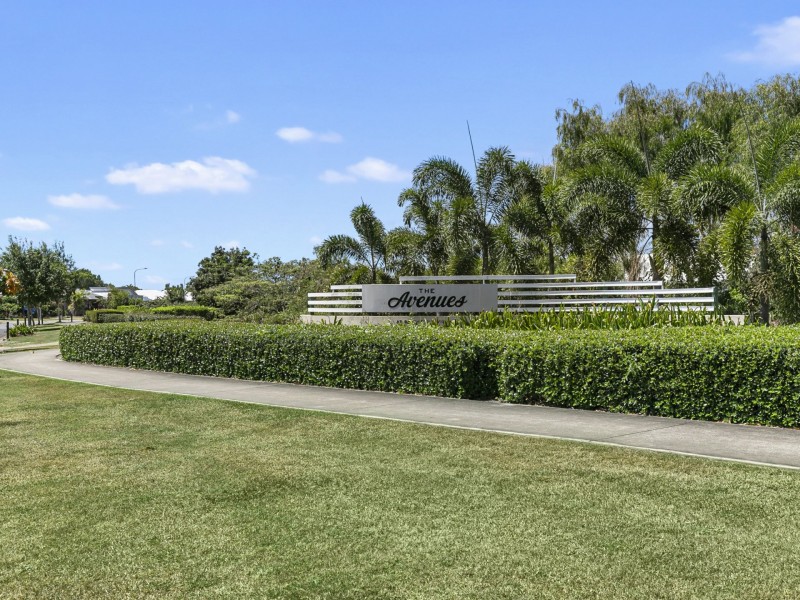 6 Byerstown Link, Trinity Park QLD 4879