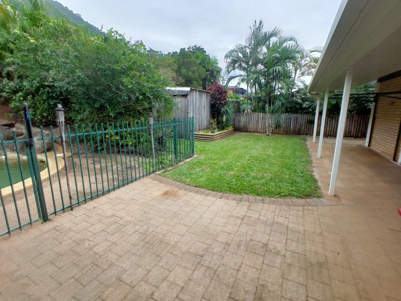 2 Tanganelli Close, Kanimbla QLD 4870