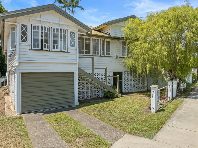 127 Collins Avenue, Edge Hill QLD 4870